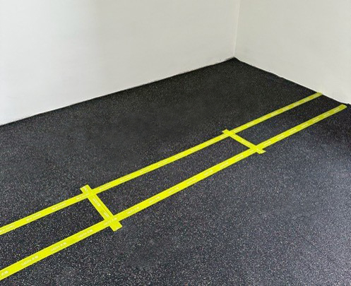 鋪設2mm德國橡膠隔音墊